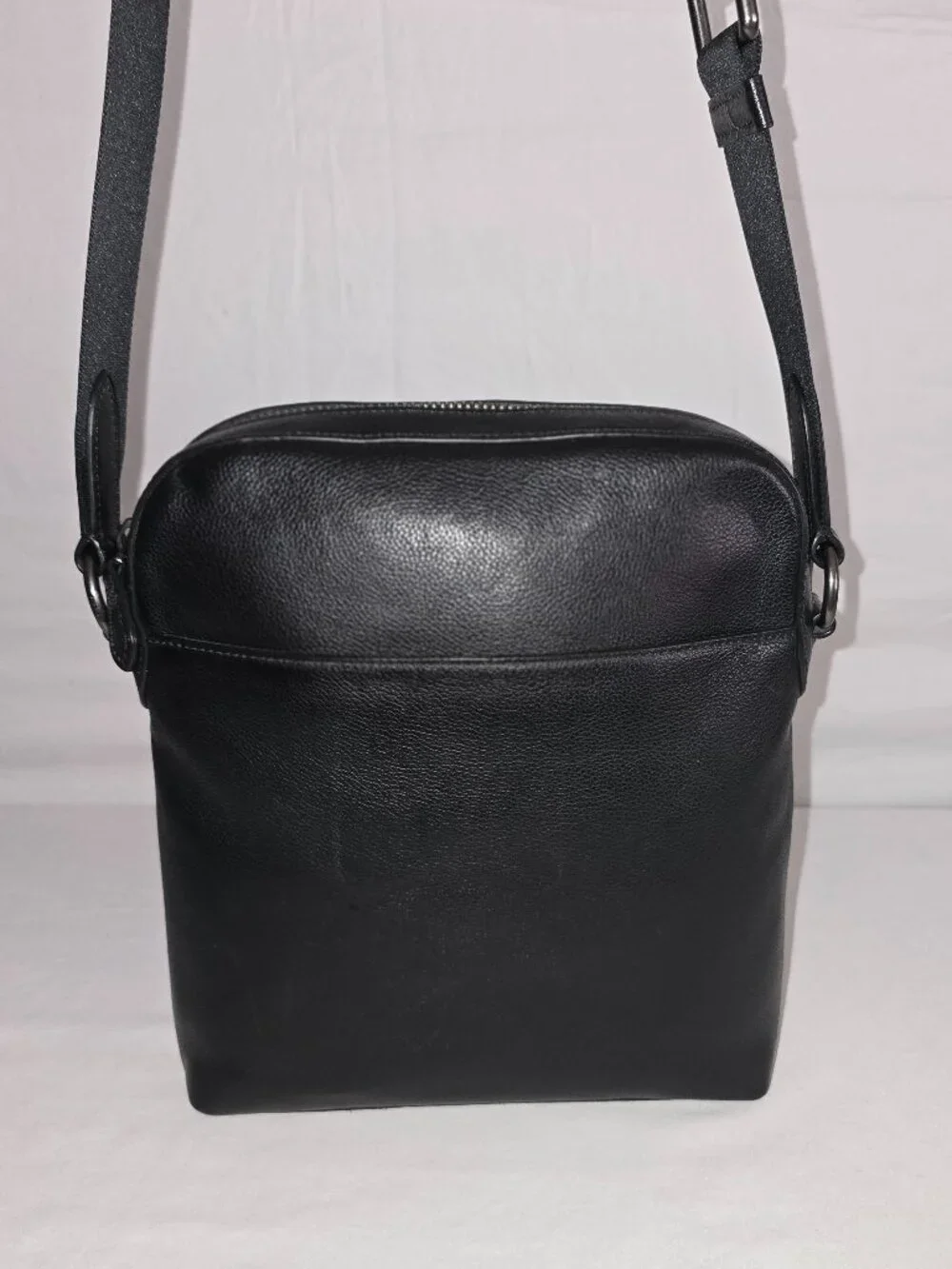 Coach Houston Men's Black Pebbled Leather Crossbody Flight Bag F68014